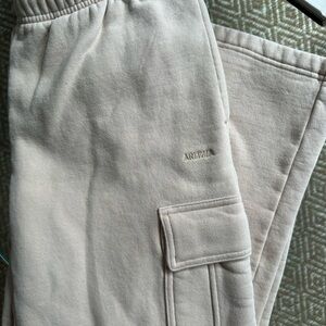 Aritzia Sweatfleece Mega Fit Cargo Sweatpants